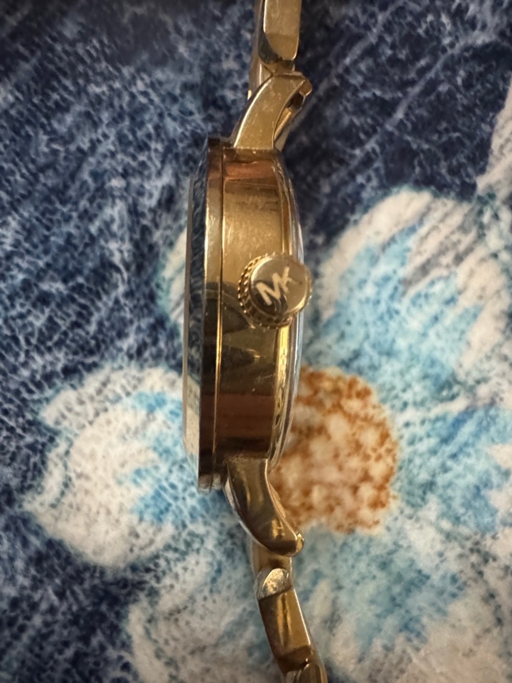 Michael Kors Gold and Ivory MK Logo Bracelet Watch - Picture 7 of 8